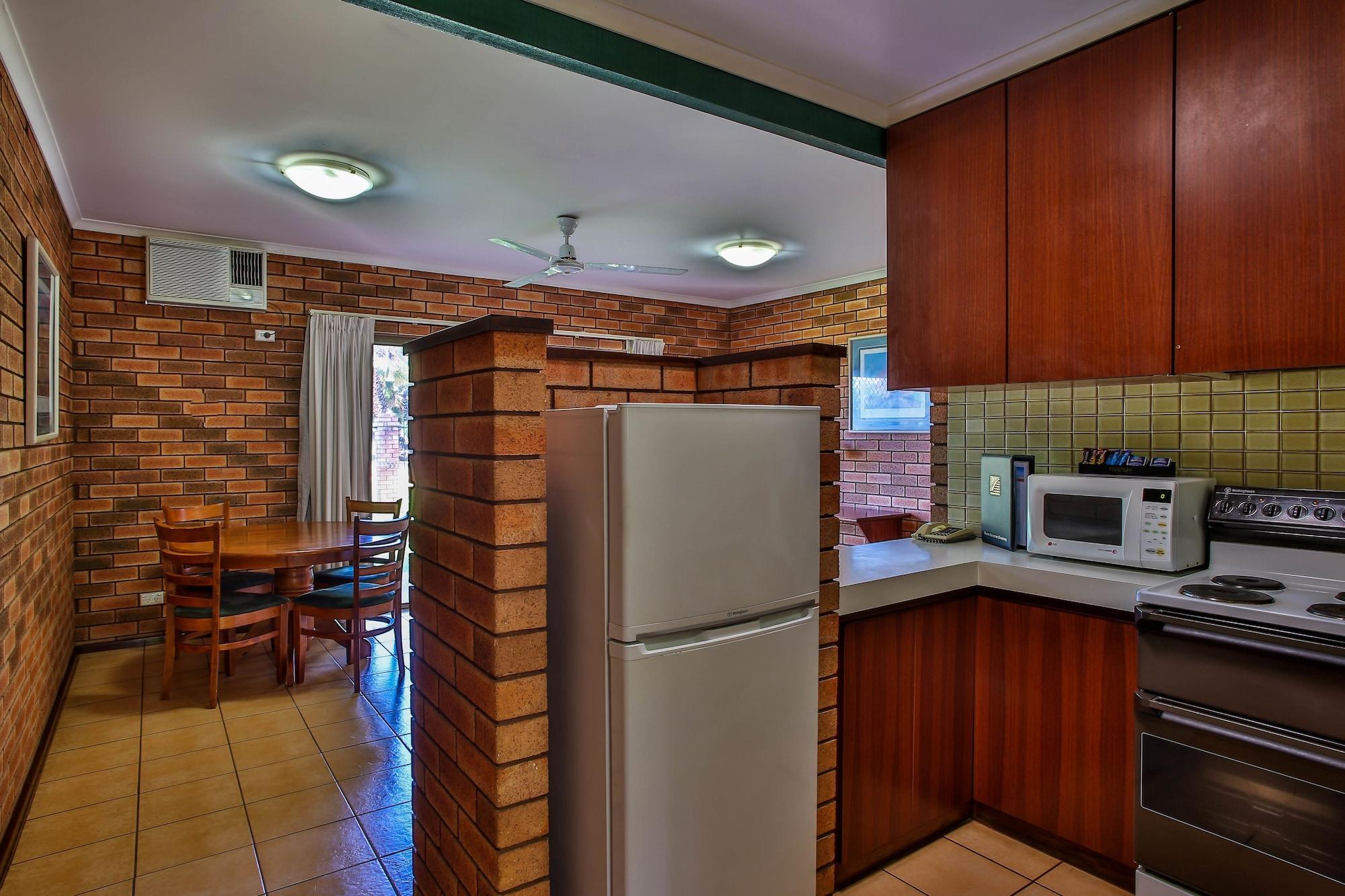 Bayside Holiday Apartments Broome Bagian luar foto