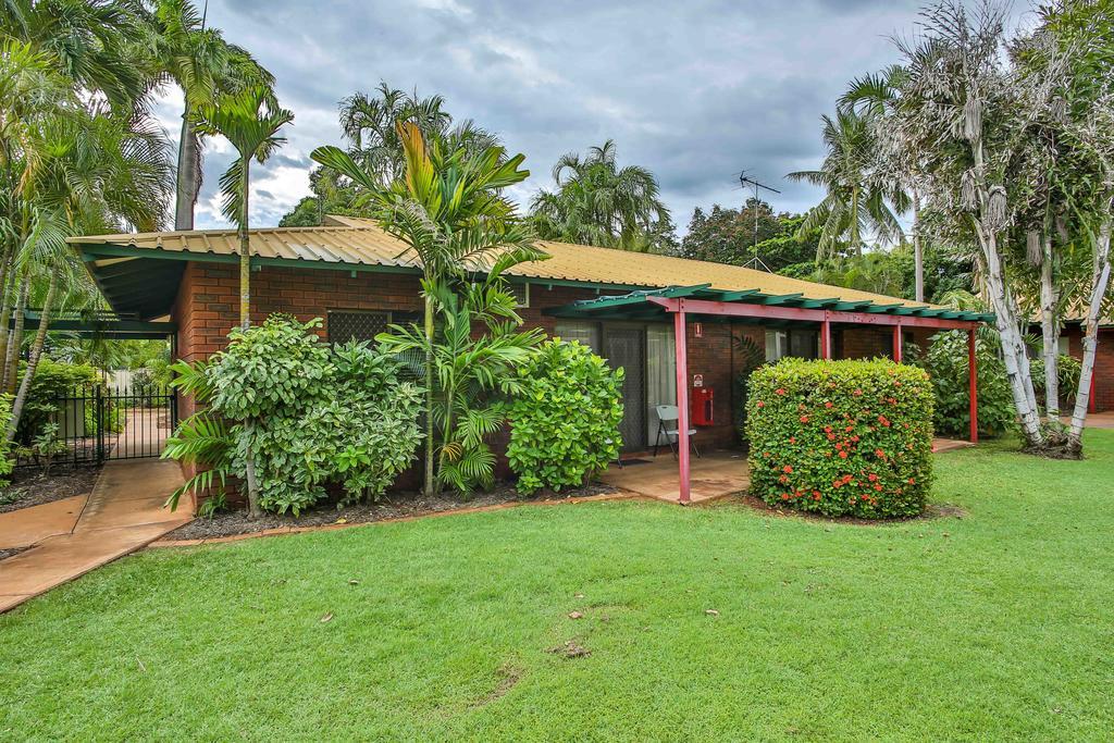 Bayside Holiday Apartments Broome Bagian luar foto