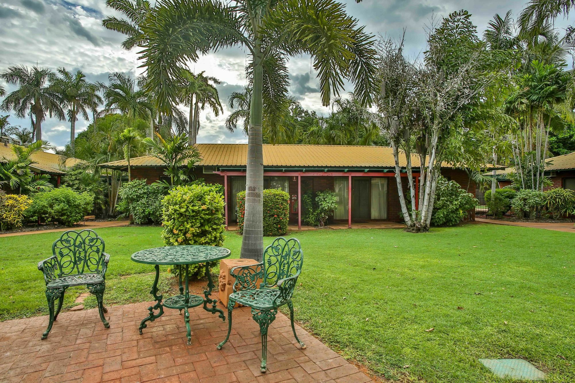 Bayside Holiday Apartments Broome Bagian luar foto